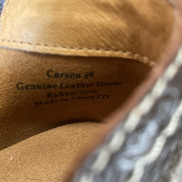 BIZA Carson Distressed Charcoal Graphite Leather Ankle booties, Women’s 39. - Picture 16 of 16